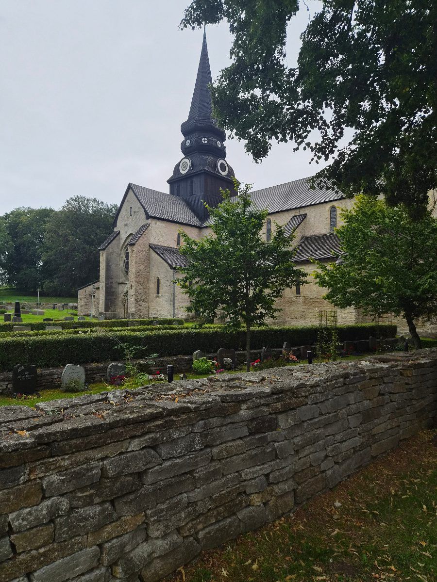Varnhems klosterkyrka